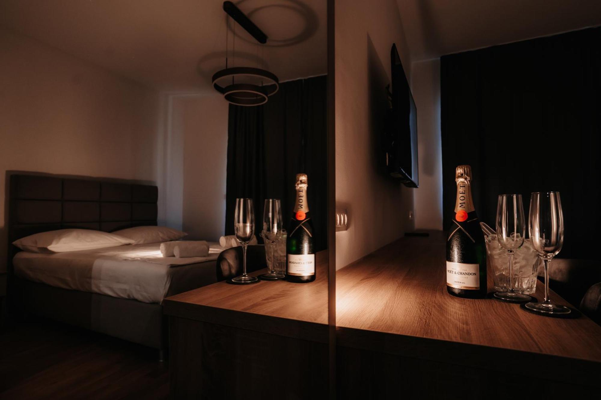 Toro Hospitality Lejlighed Mostar Eksteriør billede